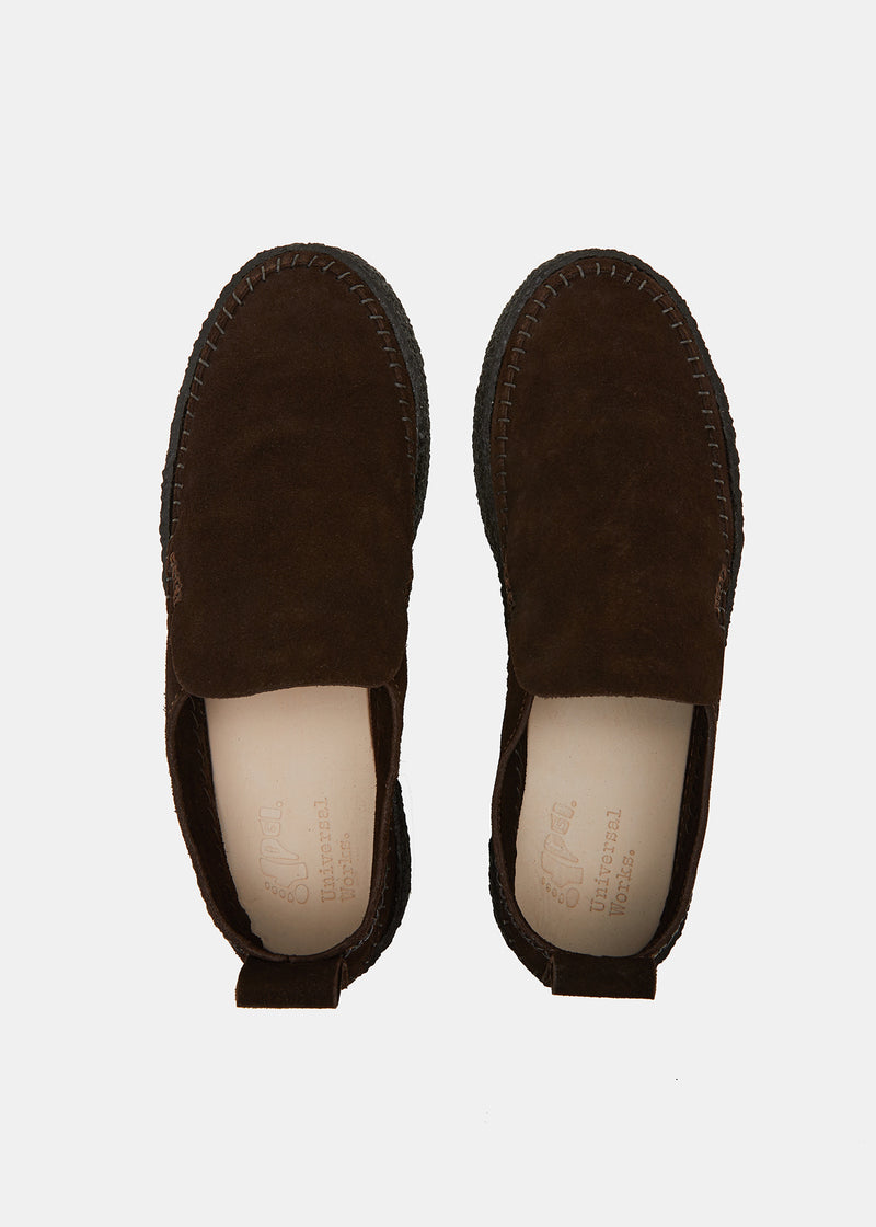 Load image into Gallery viewer, Yogi x Universal Works Hitch Low Loafer on Crepe  - Dark Brown - Sole
