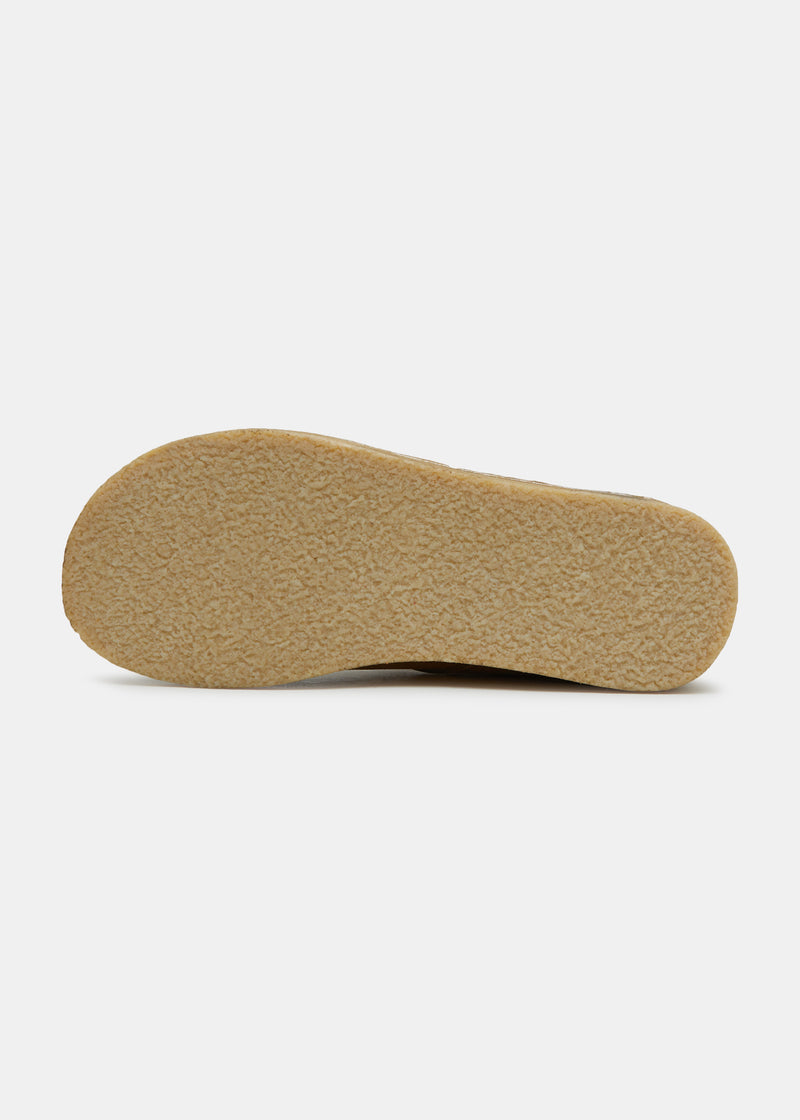 Load image into Gallery viewer, Glenn Suede Centre Seam On Crepe Outsole - Moss Green
