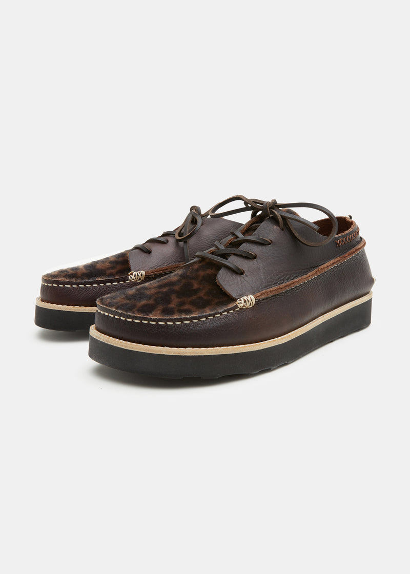 Load image into Gallery viewer, Yogi x Universal Works Finn III on EVA - Leopard/Dark Brown - Sole
