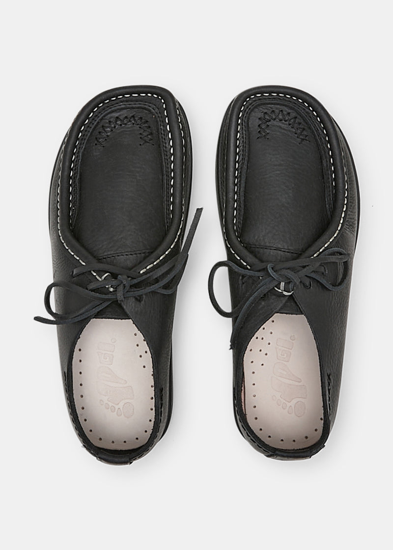 Load image into Gallery viewer, Yogi Willard Womens Tumbled Leather Shoe - Black - Sole
