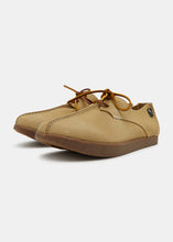 Load image into Gallery viewer, Lennon Suede Shoe - Senape Sand - Angle
