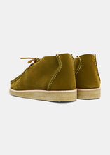 Load image into Gallery viewer, Yogi Torres Suede Chukka Boot on Crepe - Moss Green - Back
