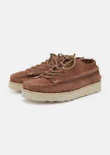 Load image into Gallery viewer, Finn III Womens Suede Shoe On EVA - Taupe - Angle
