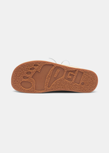 Load image into Gallery viewer, Finn Leather Shoe On Negative Heel - Off White
