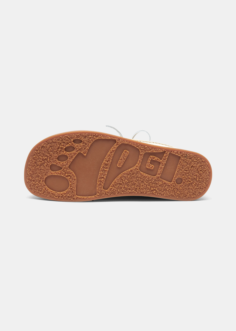 Load image into Gallery viewer, Finn Leather Shoe On Negative Heel - Off White
