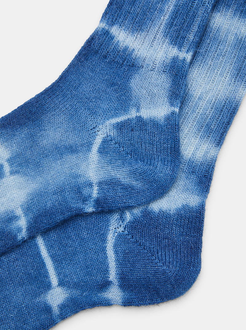 Load image into Gallery viewer, Patapaca Tie Dyed Socks - Indigo
