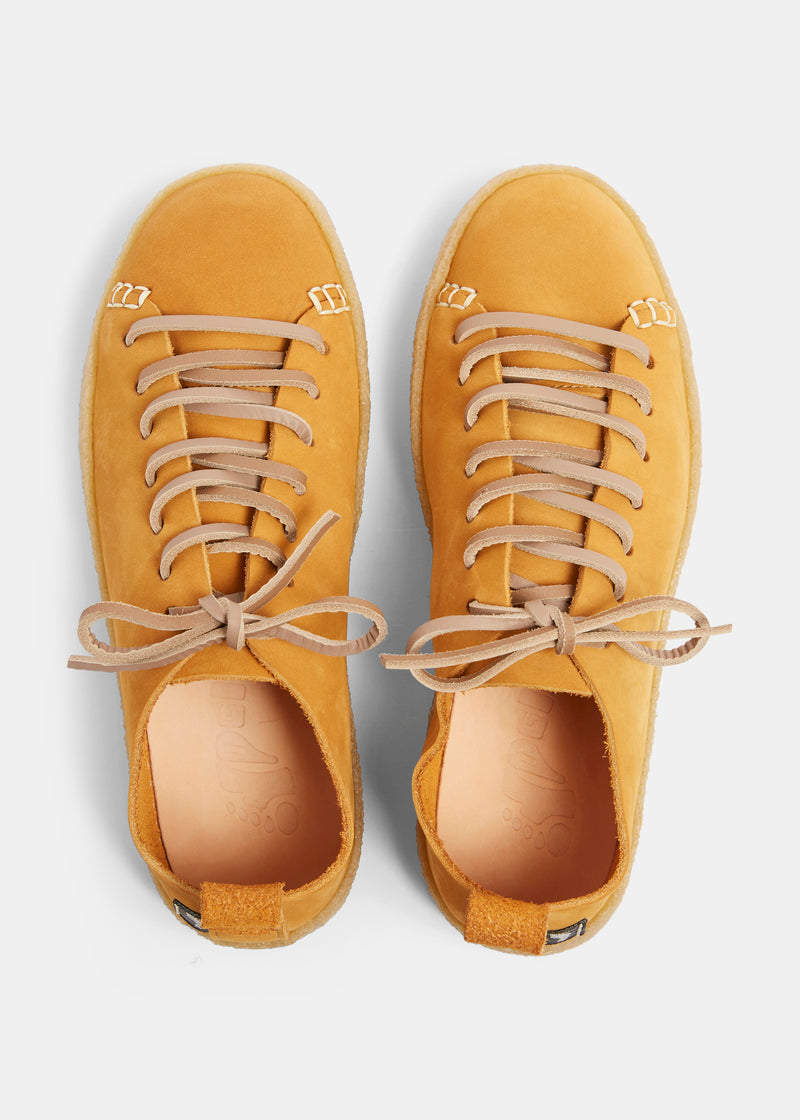 Load image into Gallery viewer, Yogi Rufus Womens Nubuck New Reg Fit - Turmeric - Sole
